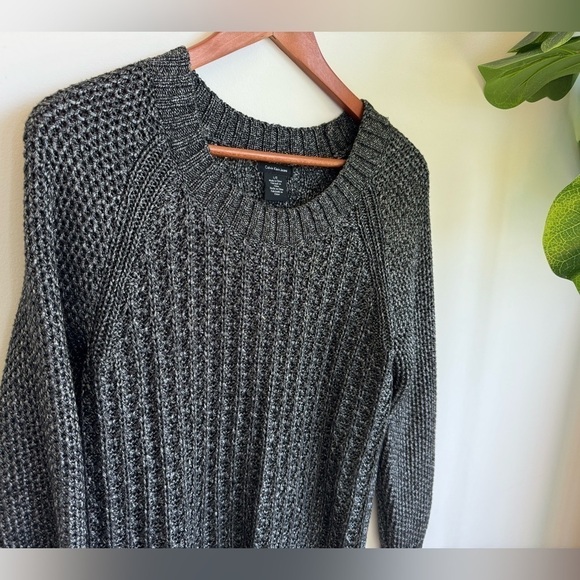 Calvin Klein Metallic Dark Grey Silver Crew Neck Knit Long Sleeve Sweater Size L - Picture 2 of 3